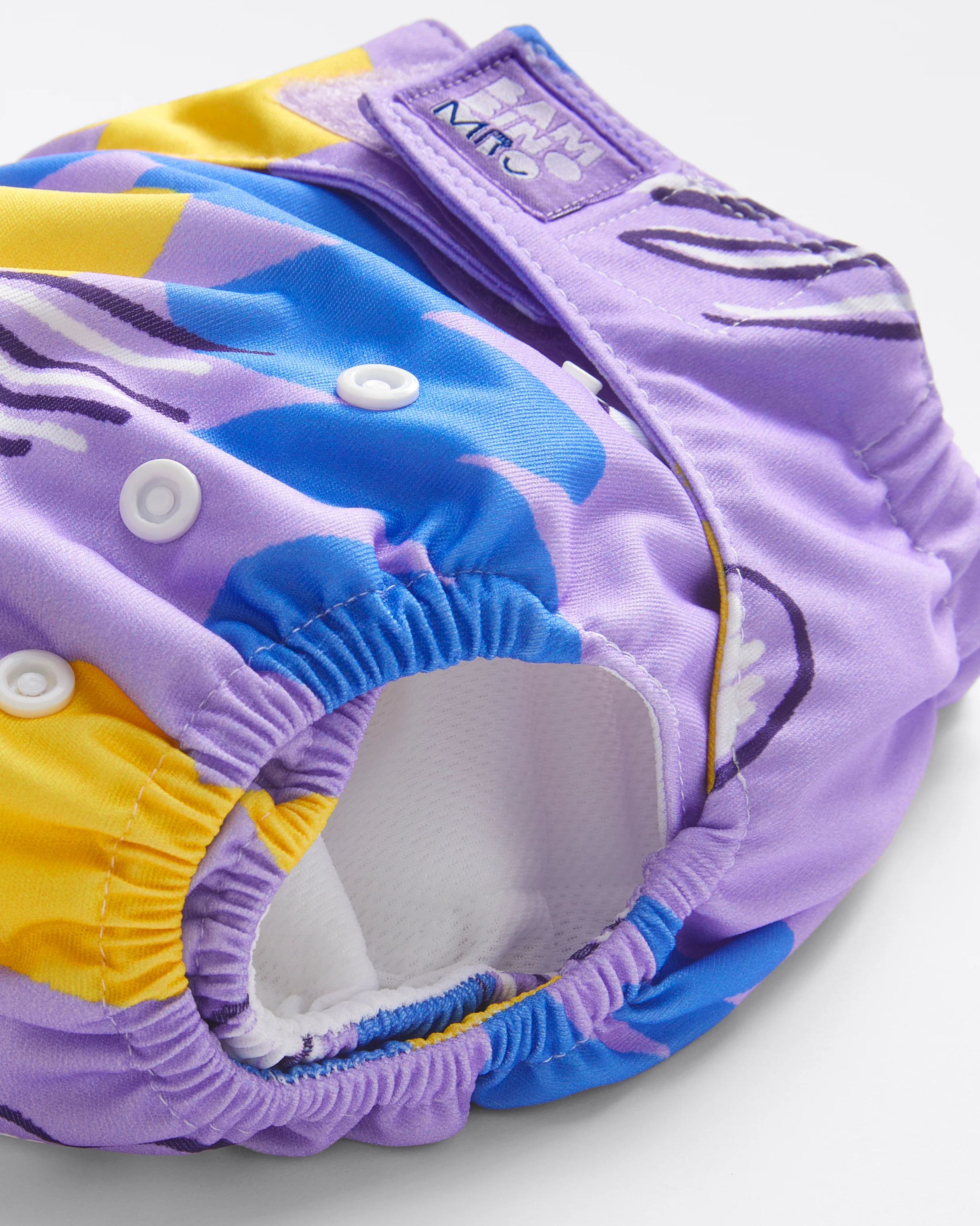The Revolutionary Give-it-a-go 5 Nappy Bundle in Brave - Image 4